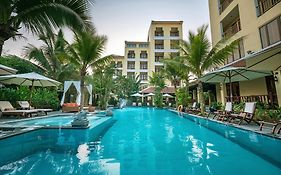 Essence Hotel & Spa